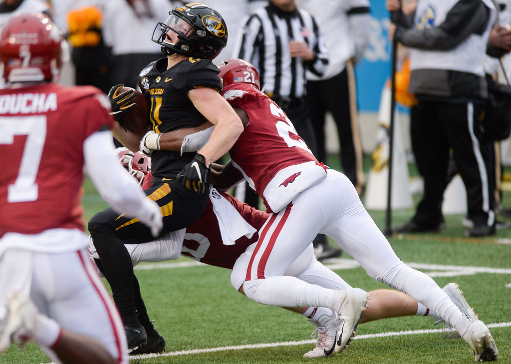 Barrett Banister tackled